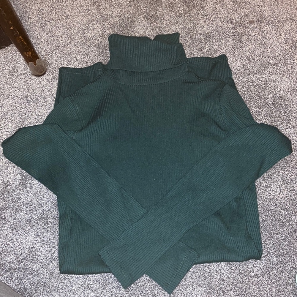 Turtleneck body-con sweater dress